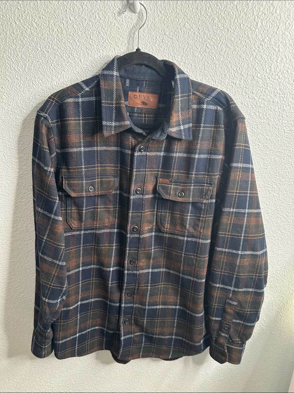 Orvis Navy and Brown Plaid Button-Front cotton Flannel Shirt size M